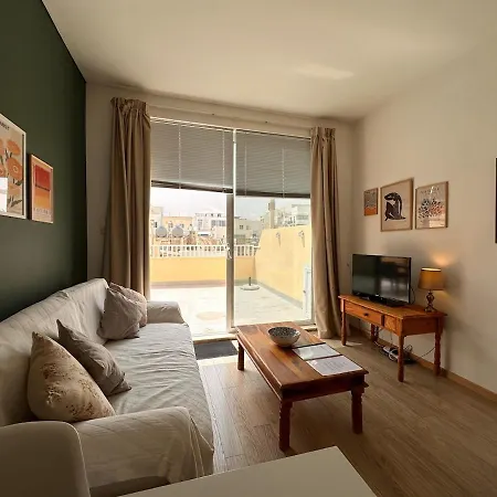 Penthouse With Large Terrace Apartamento Sliema