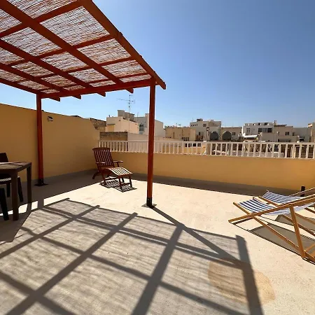 Διαμέρισμα Penthouse With Large Terrace *