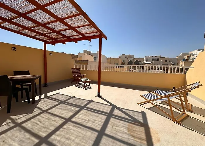 Διαμέρισμα Penthouse With Large Terrace *